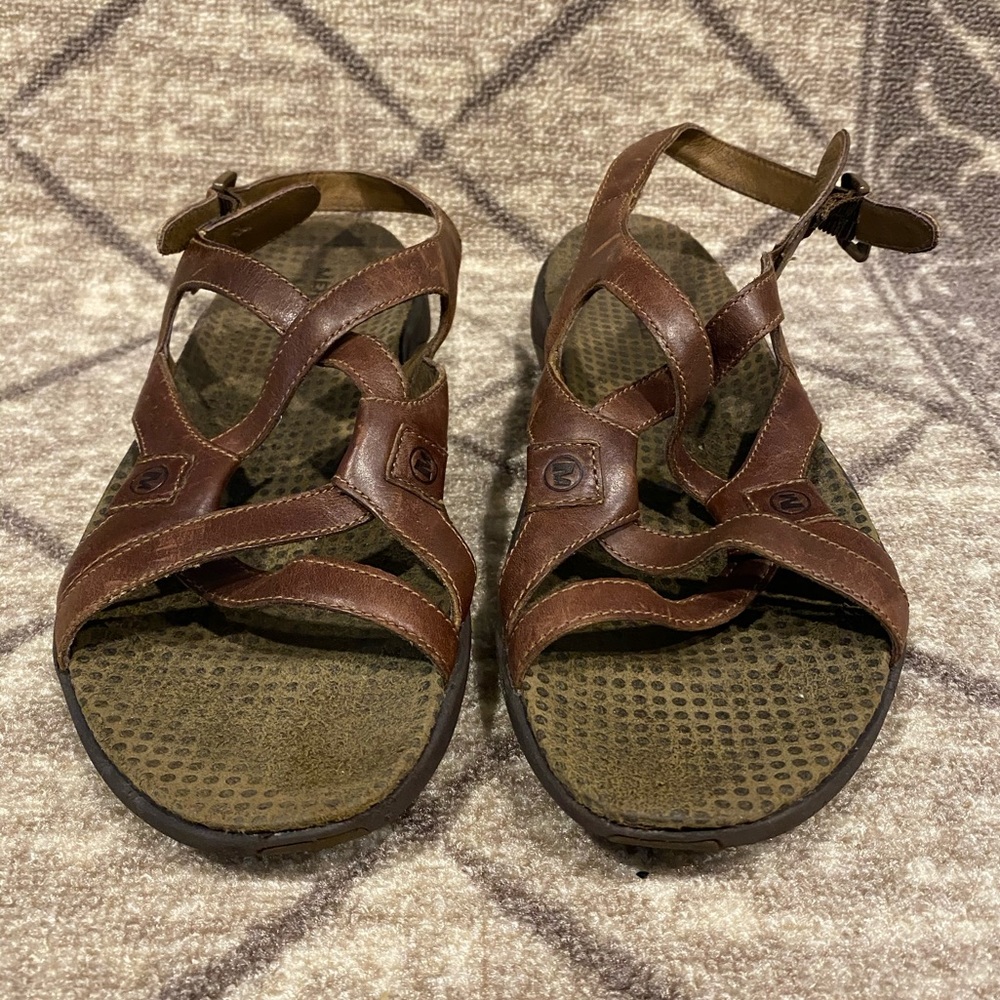 Merrill Brown Leather Strappy Sandals